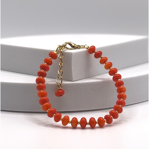 Beautiful Coral Bracelet - Picture 3 of 12